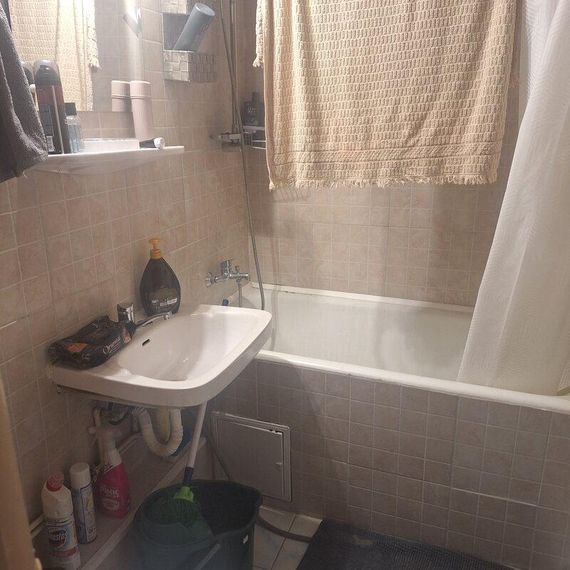 Margeanului, Scoala 124,